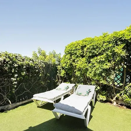 Apartment Cozy & Modern W/private Garden Bbq+wifi *