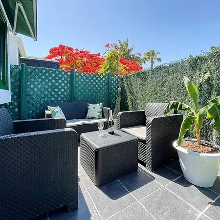Apartment Cozy & Modern W/private Garden Bbq+wifi
